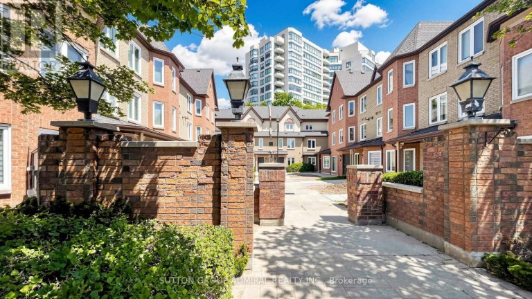 46 - 735 NEW WESTMINSTER DRIVE, Vaughan (Brownridge), Ontario, L4J7Y9