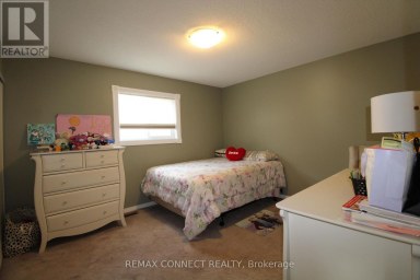 80 KENNETT DRIVE Whitby (Lynde Creek) Ontario photo 8