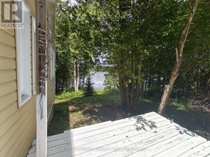 150 HILLSIDE LAKE ROAD, North Bay (Airport), Ontario, P1B8G2