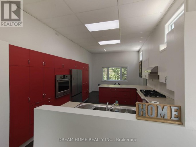 150 HILLSIDE LAKE ROAD, North Bay (Airport), Ontario, P1B8G2