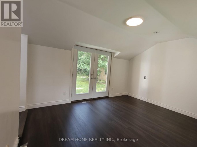 150 HILLSIDE LAKE ROAD, North Bay (Airport), Ontario, P1B8G2