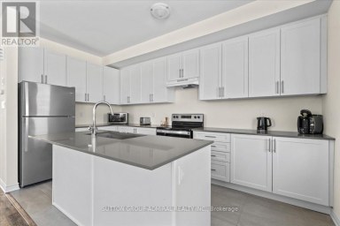 83 SHELBURNE AVENUE Wasaga Beach Ontario photo 28