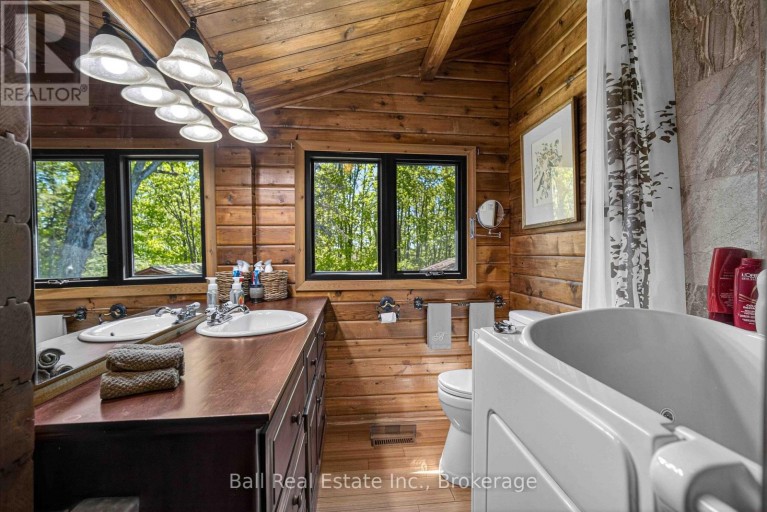 1982 COUNTY RD 8, Kawartha Lakes (Bobcaygeon), Ontario, K0M1A0