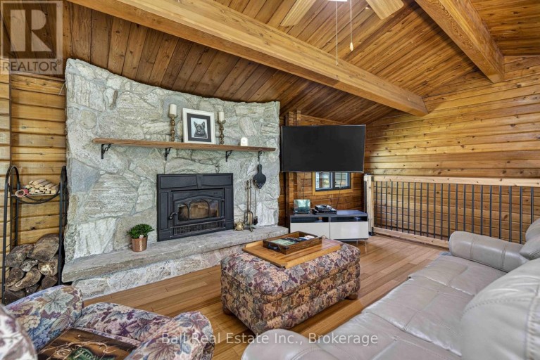 1982 COUNTY RD 8, Kawartha Lakes (Bobcaygeon), Ontario, K0M1A0