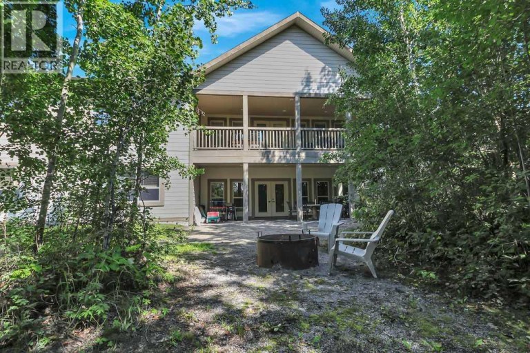 232 Canal Street, Rural Ponoka County, Alberta, T0C2J0