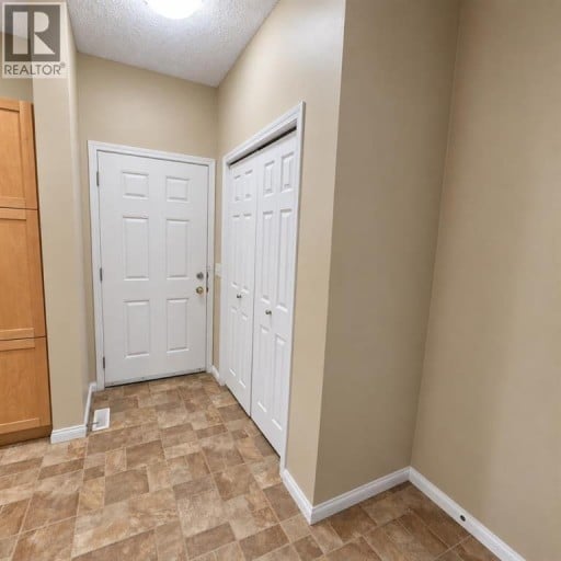 4, 624 41 Street, Edson, Alberta, T7E1A4