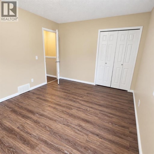 4, 624 41 Street, Edson, Alberta, T7E1A4