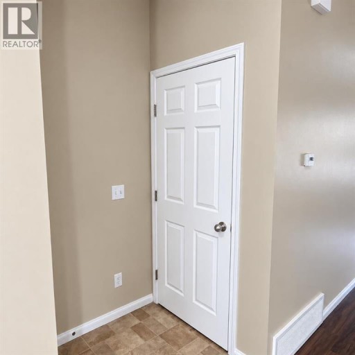 4, 624 41 Street, Edson, Alberta, T7E1A4