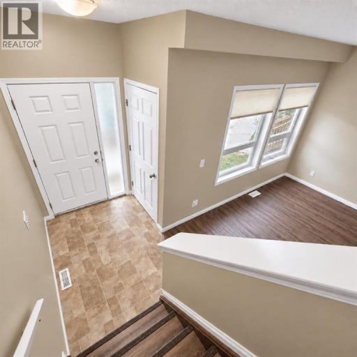4, 624 41 Street, Edson, Alberta, T7E1A4