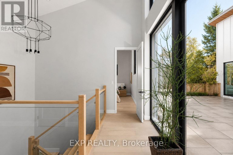 236 COX MILL ROAD, Barrie (Painswick North), Ontario, L4N4G5