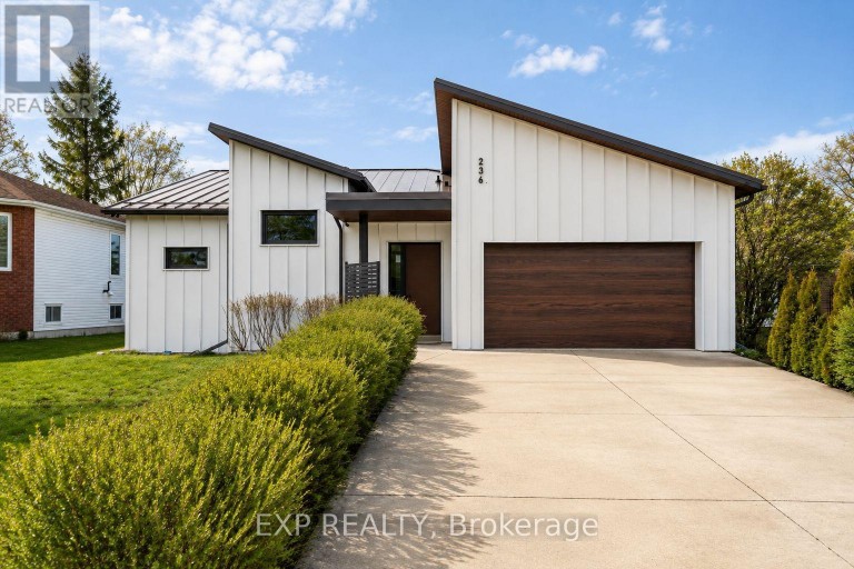236 COX MILL ROAD, Barrie (Painswick North), Ontario, L4N4G5
