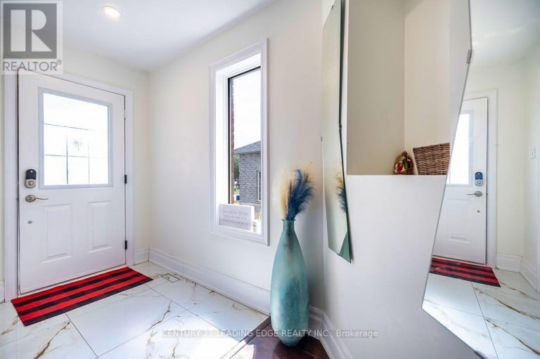 14 GUILDWOOD DRIVE, Clarington (Bowmanville), Ontario, L1C5E1