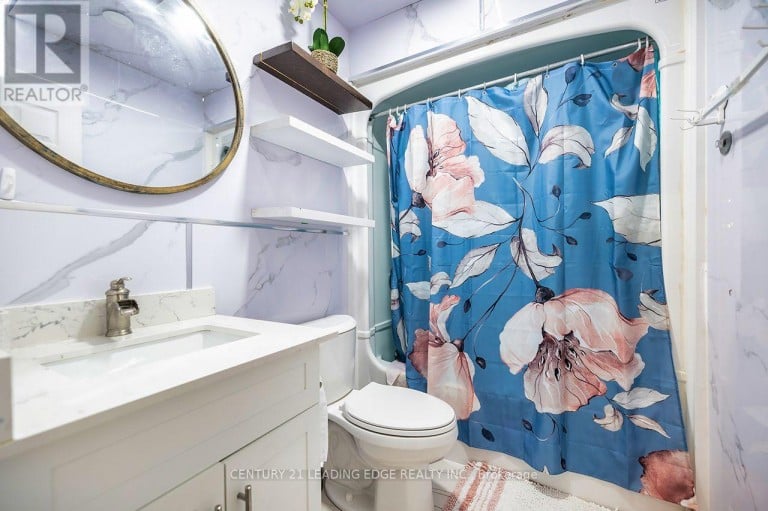 14 GUILDWOOD DRIVE, Clarington (Bowmanville), Ontario, L1C5E1