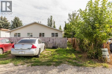 10 Cayuga Crescent W Lethbridge Alberta photo 25