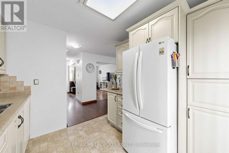 96 - 580 EYER DRIVE, Pickering (West Shore), Ontario, L1W3B7