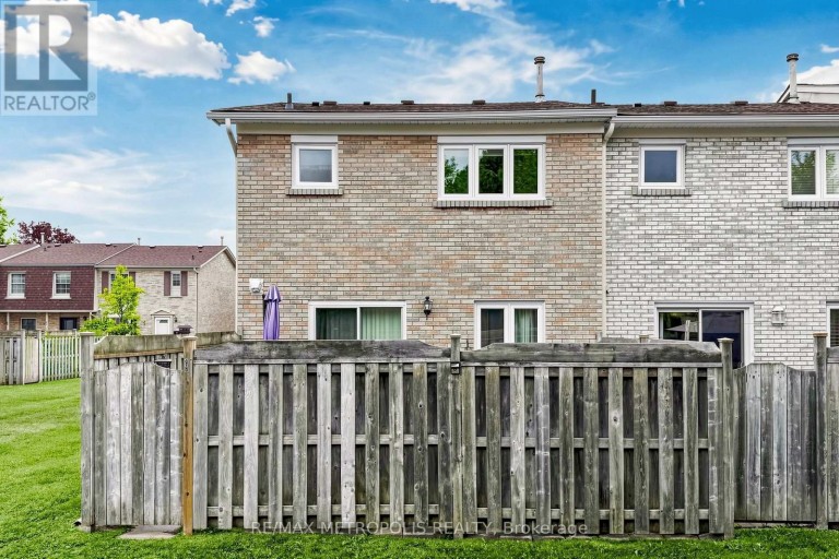 96 - 580 EYER DRIVE, Pickering (West Shore), Ontario, L1W3B7