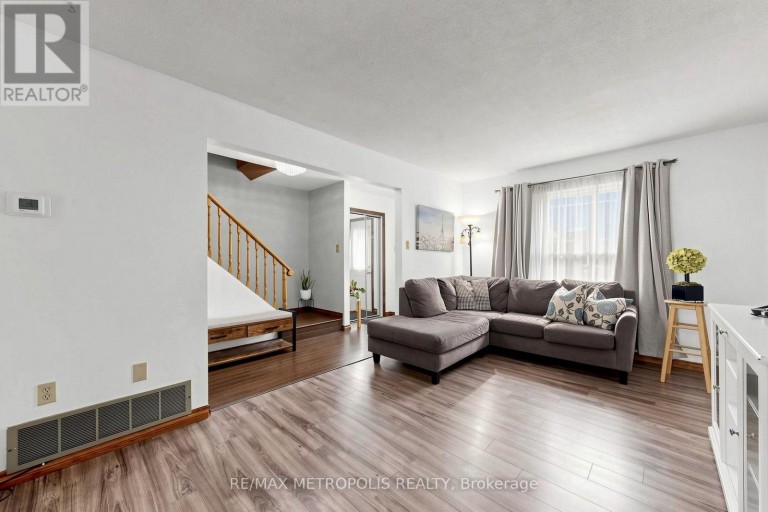 96 - 580 EYER DRIVE, Pickering (West Shore), Ontario, L1W3B7