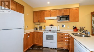 79 WHITE ELM ROAD Barrie (Holly) Ontario photo 11