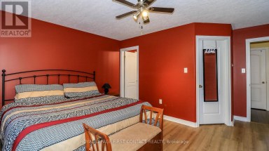 79 WHITE ELM ROAD Barrie (Holly) Ontario photo 13