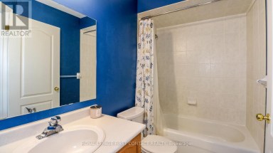 79 WHITE ELM ROAD Barrie (Holly) Ontario photo 17