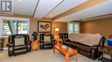 79 WHITE ELM ROAD Barrie (Holly) Ontario photo 19