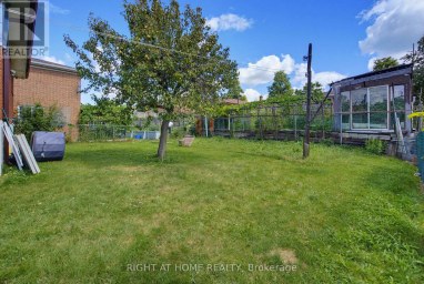 363 SENTINEL ROAD Toronto (York University Heights) Ontario photo 35