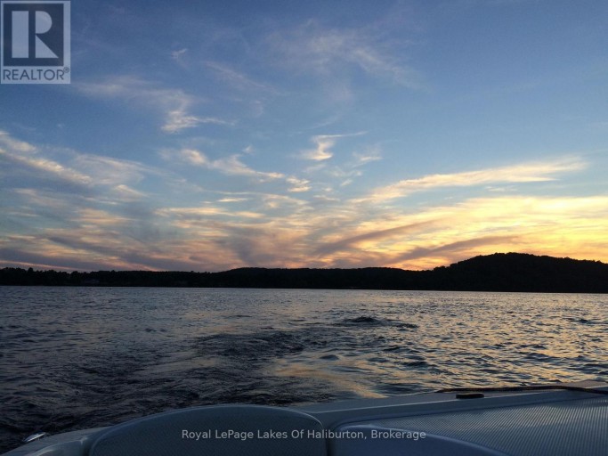1046 PLACID LANE, Algonquin Highlands (Stanhope), Ontario, K0M1S0