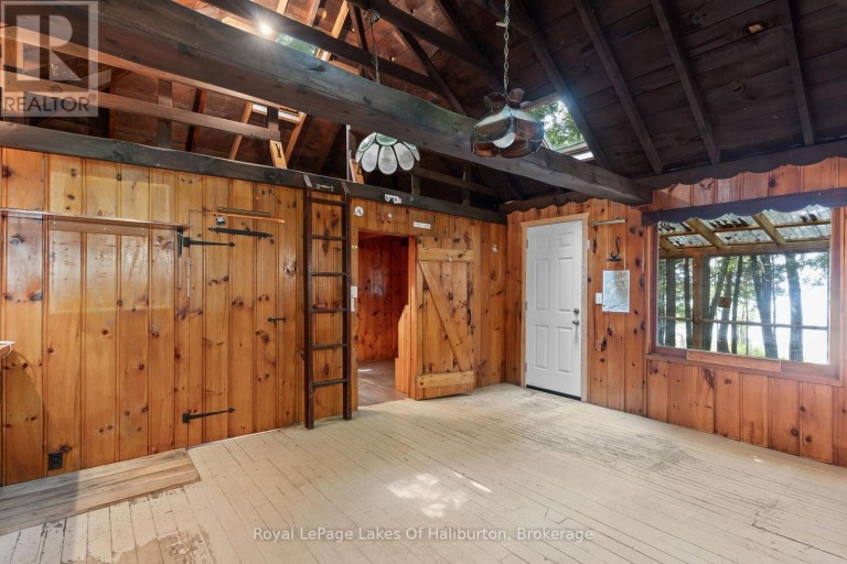 1046 PLACID LANE, Algonquin Highlands (Stanhope), Ontario, K0M1S0