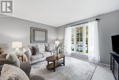 854 ABBEY LANE Peterborough (Ashburnham Ward 4) Ontario photo 2