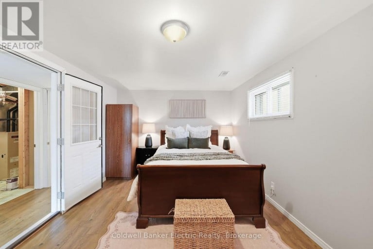 854 ABBEY LANE, Peterborough (Ashburnham Ward 4), Ontario, K9H7N6