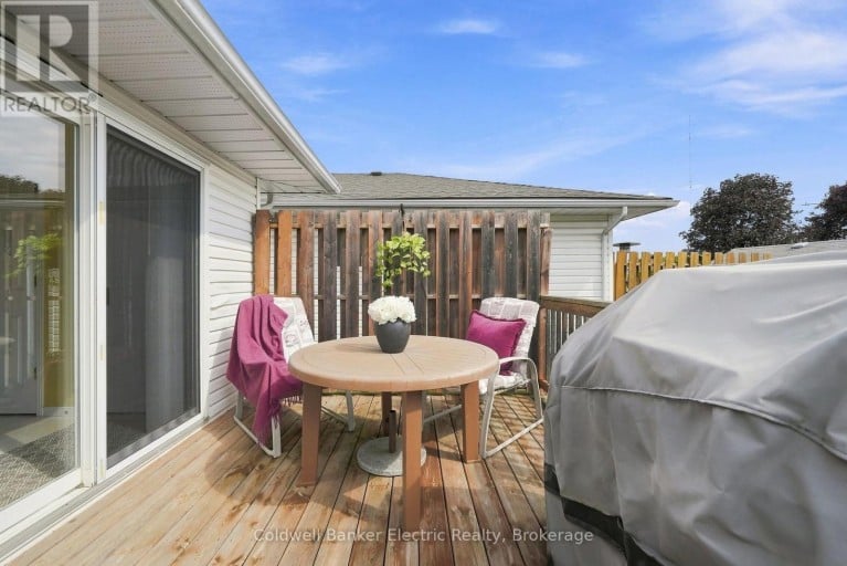 854 ABBEY LANE, Peterborough (Ashburnham Ward 4), Ontario, K9H7N6