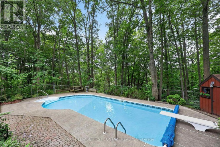 29 DORAN ROAD, Springwater (Midhurst), Ontario, L9X1L3