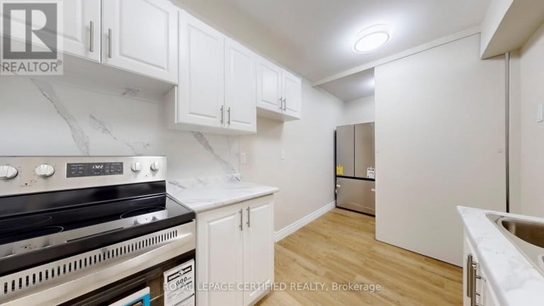 304 - 320 DIXON ROAD, Toronto (Kingsview Village-The Westway), Ontario, M9R1S8