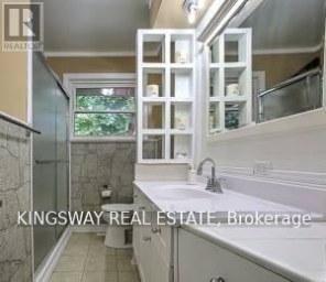 49 DON MOR DRIVE Newmarket (Central Newmarket) Ontario photo 8
