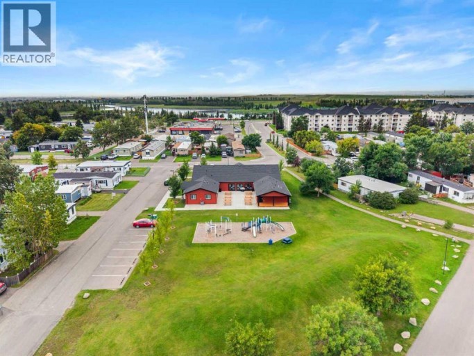 242, 6220 17 Avenue SE, Calgary, Alberta, T2A7H4