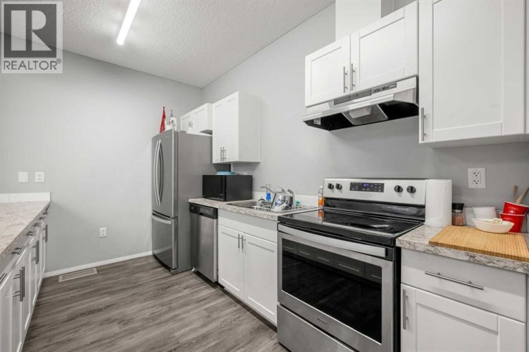 242, 6220 17 Avenue SE, Calgary, Alberta, T2A7H4