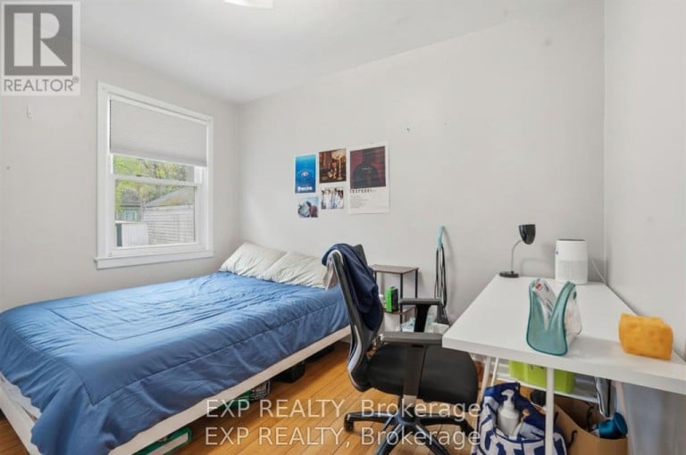 139 DALEWOOD AVENUE, Hamilton (Ainslie Wood), Ontario, L8S1Z3