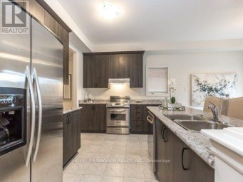 1088 GREENHILL AVENUE Oshawa (Taunton) Ontario photo 10