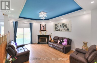 127 TOMLINSON CIRCLE Markham (Buttonville) Ontario photo 20