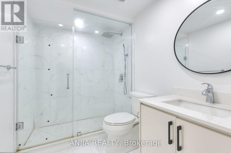 127 TOMLINSON CIRCLE, Markham (Buttonville), Ontario, L3R9K4