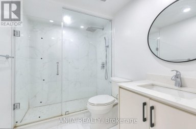 127 TOMLINSON CIRCLE Markham (Buttonville) Ontario photo 27