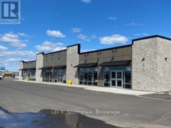 B - 825 FORT WILLIAM ROAD Thunder Bay (Inner-City Industrial) Ontario photo 1