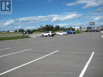 B - 825 FORT WILLIAM ROAD Thunder Bay (Inner-City Industrial) Ontario photo 9
