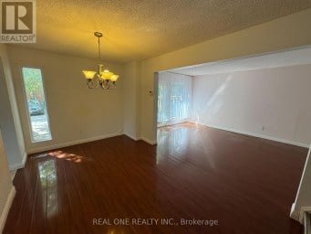 16 - 72 DUSAY PLACE Toronto (L'Amoreaux) Ontario photo 5