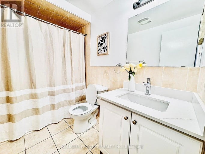 133 THORNY VINE WAY E, Toronto (Bayview Village), Ontario, M2J4J4