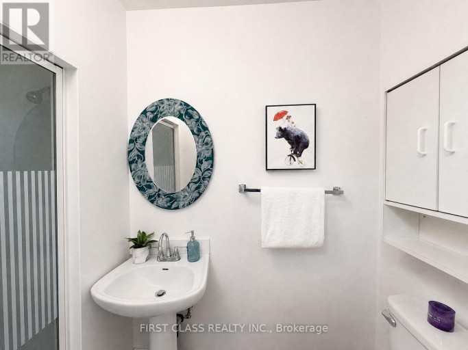 200 MCNICOLL AVENUE, Toronto (Hillcrest Village), Ontario, M2H2C3