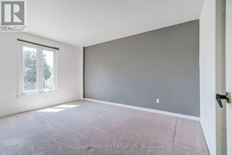 32 REESORVILLE ROAD, Markham (Markham Village), Ontario, L3P3L2