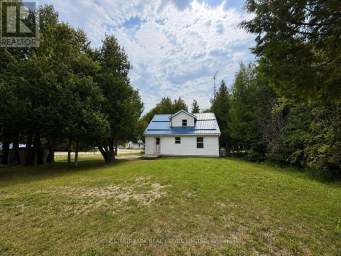 14 GIVEN ROAD N Tehkummah Ontario photo 24
