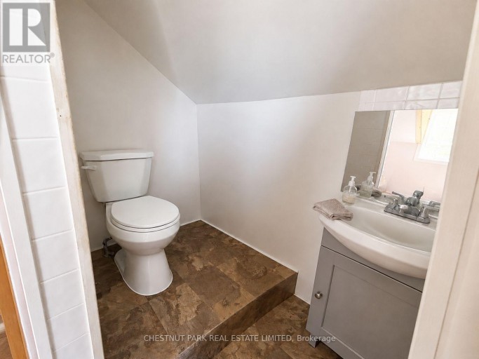 14 GIVEN ROAD N, Tehkummah, Ontario, P0P1Z0
