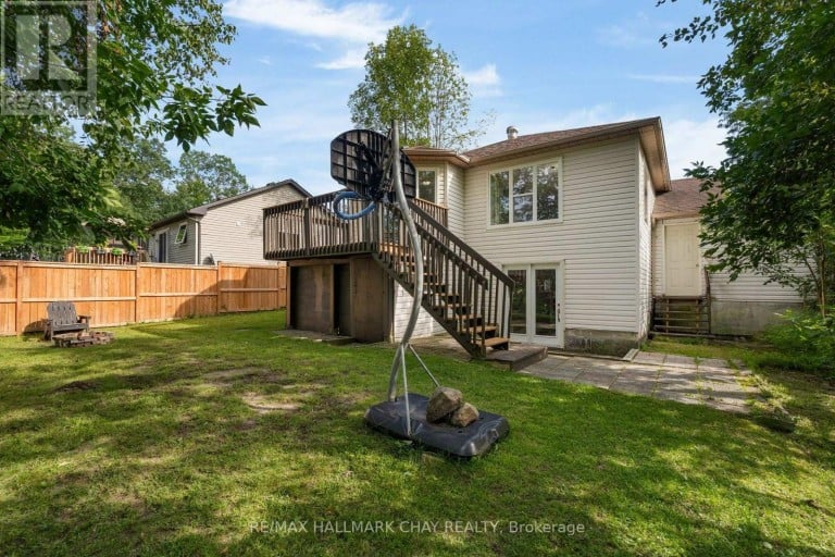 5 HARBOUR CRESCENT, Wasaga Beach, Ontario, L9Z1G4